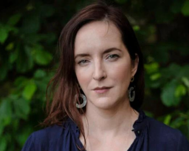 Visiting Author Series: Why Are You Making This So Damn Hard?—On Complexity and Simplicity with Rebecca Makkai (Livestream) Visiting Author Series: Why Are You Making This So Damn Hard?—On Complexity and Simplicity with Rebecca Makkai (Livestream)